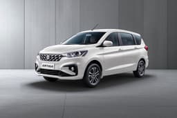 Maruti Suzuki Ertiga Color Pearl Artic White Maruti Suzuki Ertiga Color Pearl Artic White